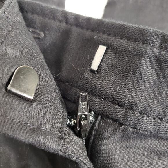 Ann Taylor Signature Womens Capri Pants Size 8 Black Pockets Chino Stretch - Picture 5 of 8